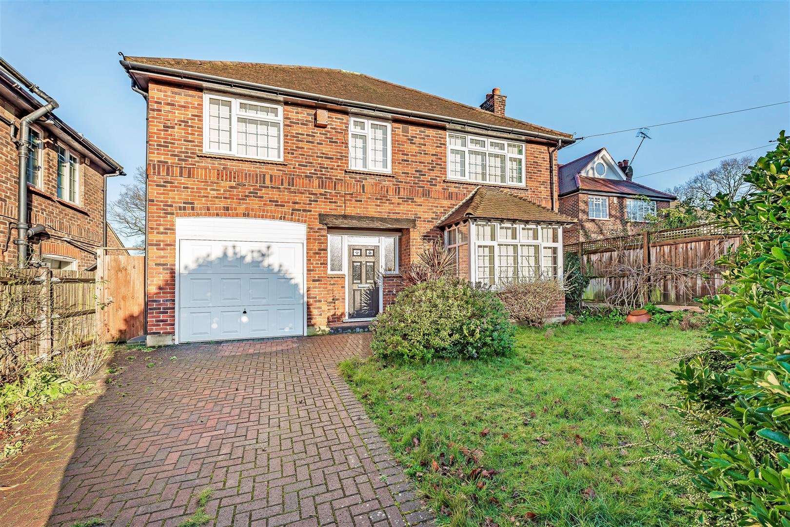 Copse Hill, West Wimbledon, London Andrew Scott Robertson